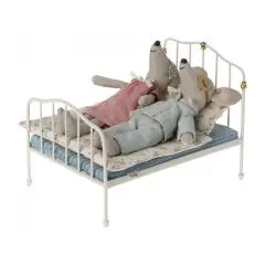 Maileg Vintage seng mus og små kaniner - Råhvid - Kalendergaver & Adventsgaver