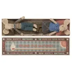 Maileg Bedstemor og Bedstefar mus i æske 2021 - 